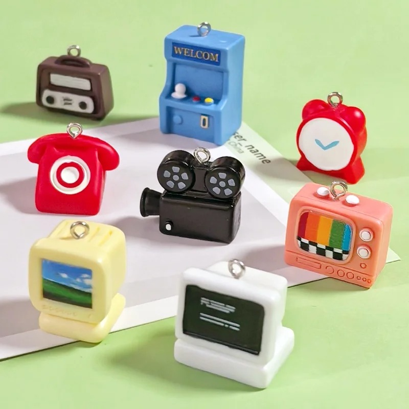 Vintage Alarm Clock - 8pcs 3D Mini Computer Game Console