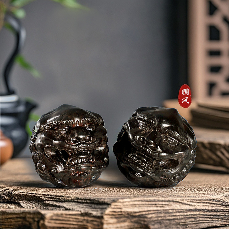 Chinese Black Sandalwood Carve - đánh giá và giá Home Decor Enthusiast