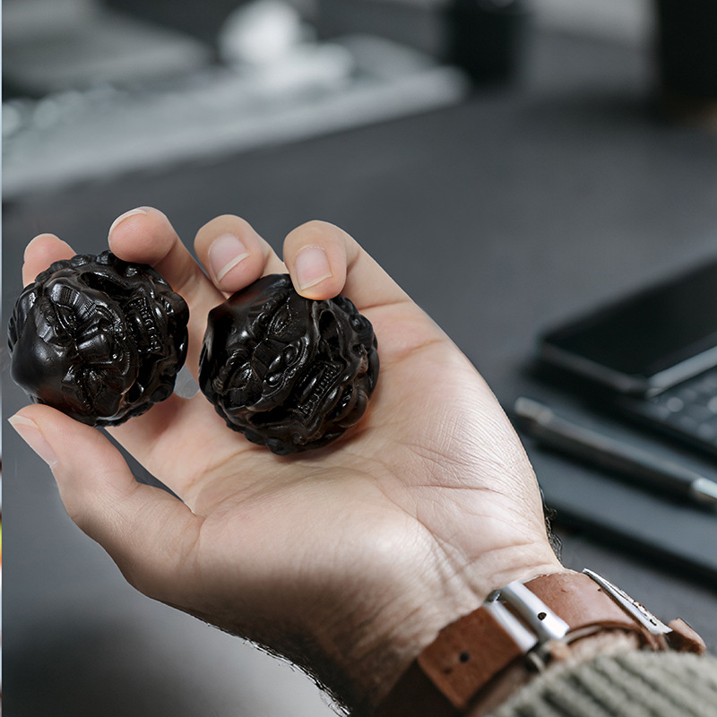 Chinese Black Sandalwood Carve - đánh giá và giá Home Decor Enthusiast