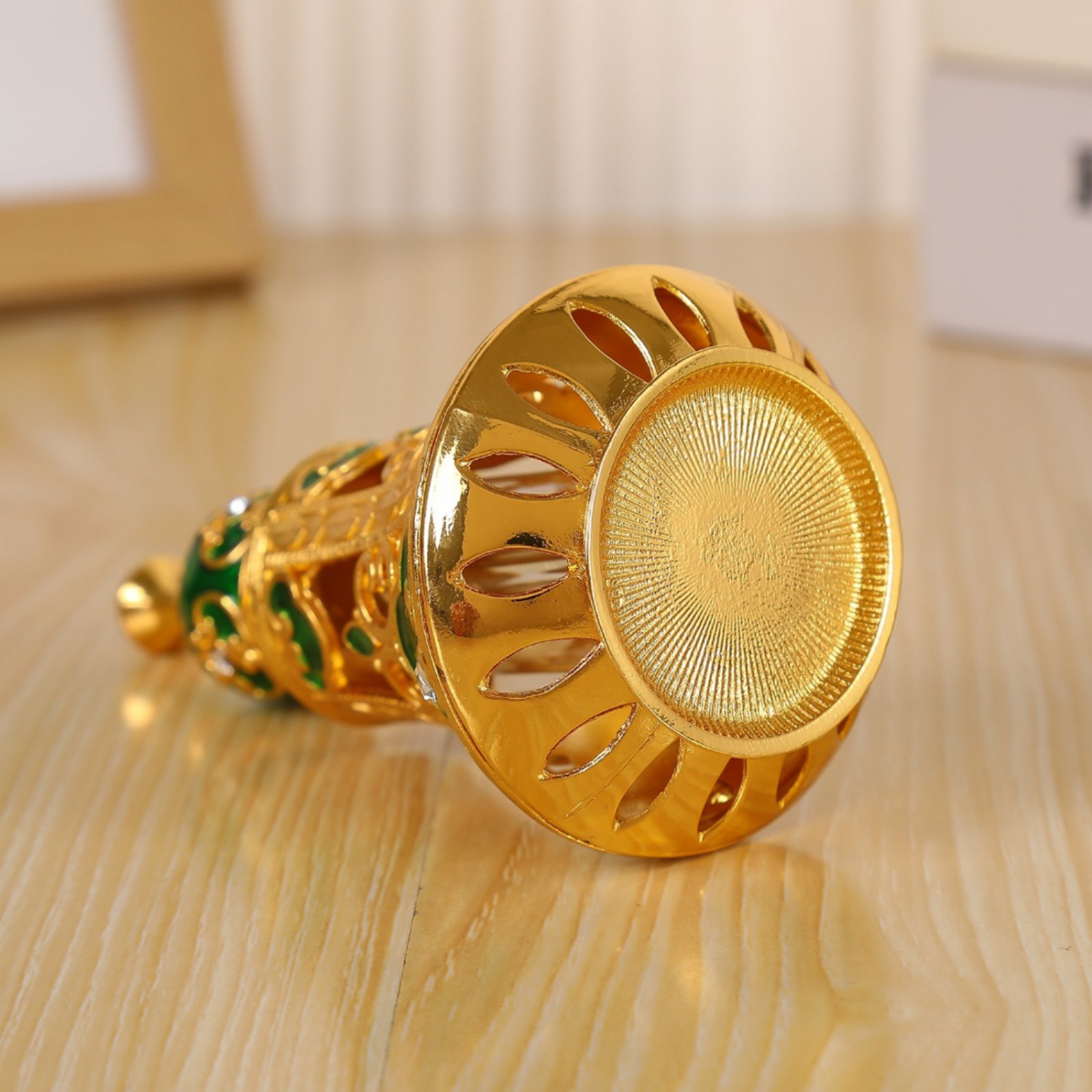 Ornate Perfume Bottle Faceted  - đánh giá và giá Home Decor Design