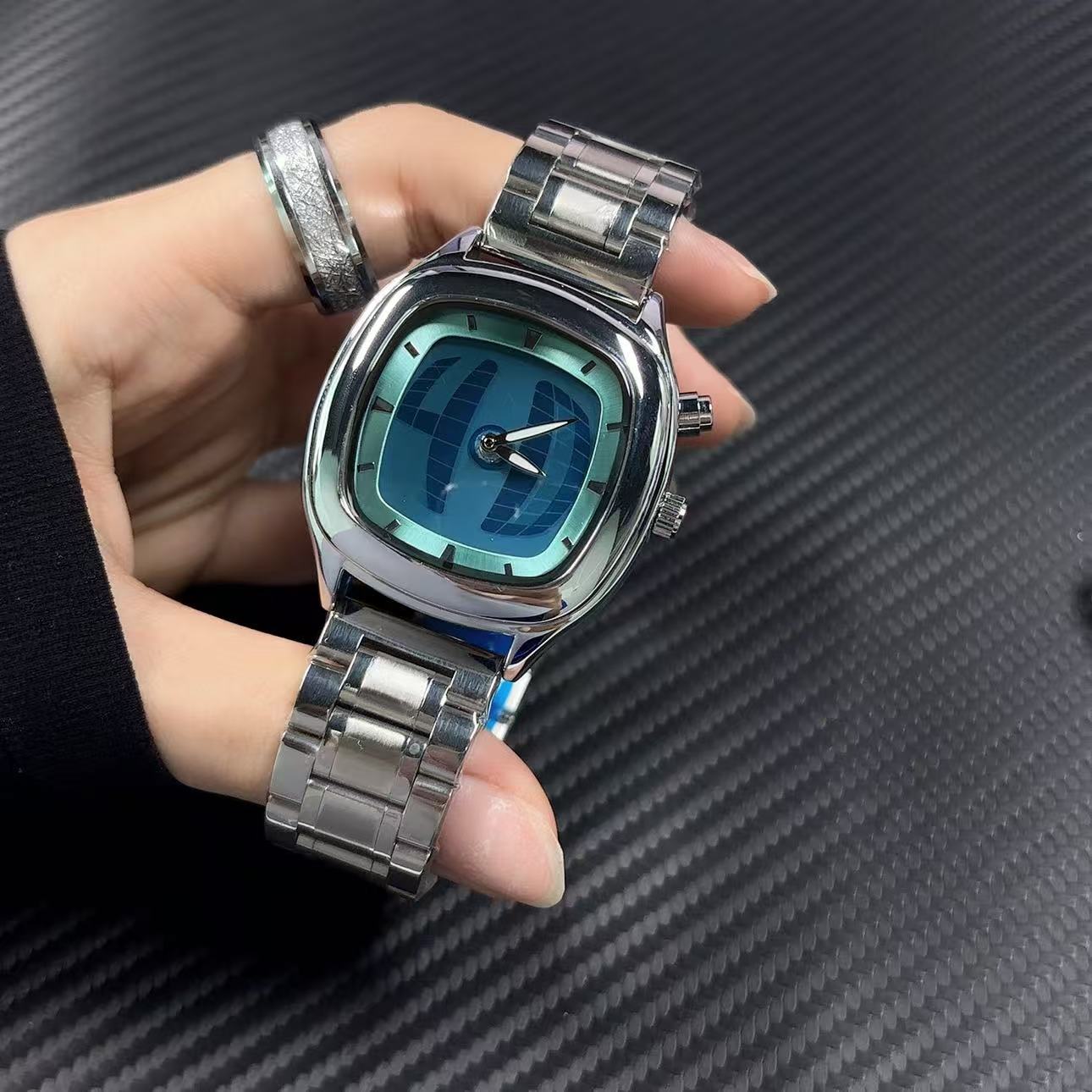 PAAZOMU Men's Quartz Watch Fas - đánh giá và giá Vintage Alarm Clock